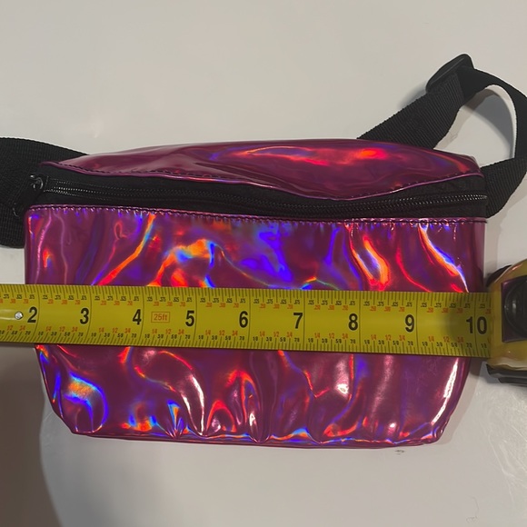 Metallic Fanny pack - Picture 2 of 4